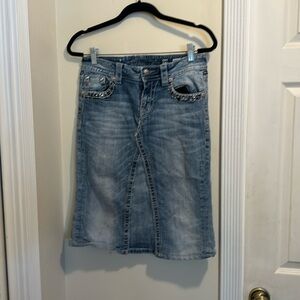 Miss Me denim skirt size 29